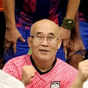 이윤석